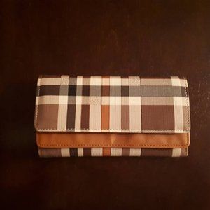 Checkered Two Toned Wallet